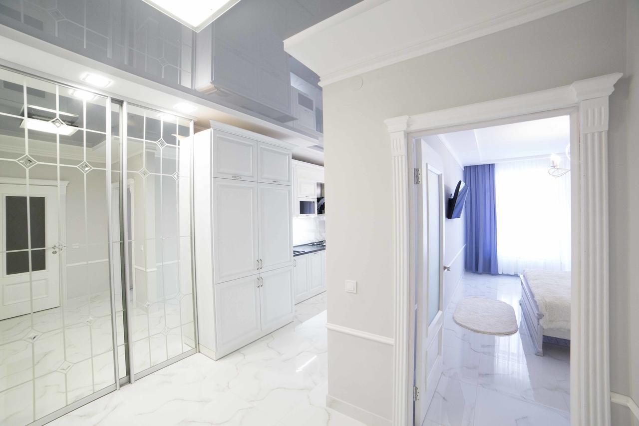 Leogrand Apartments On Kulisha 36 Lviv Ngoại thất bức ảnh