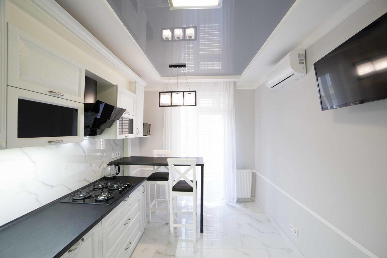 Leogrand Apartments On Kulisha 36 Lviv Ngoại thất bức ảnh