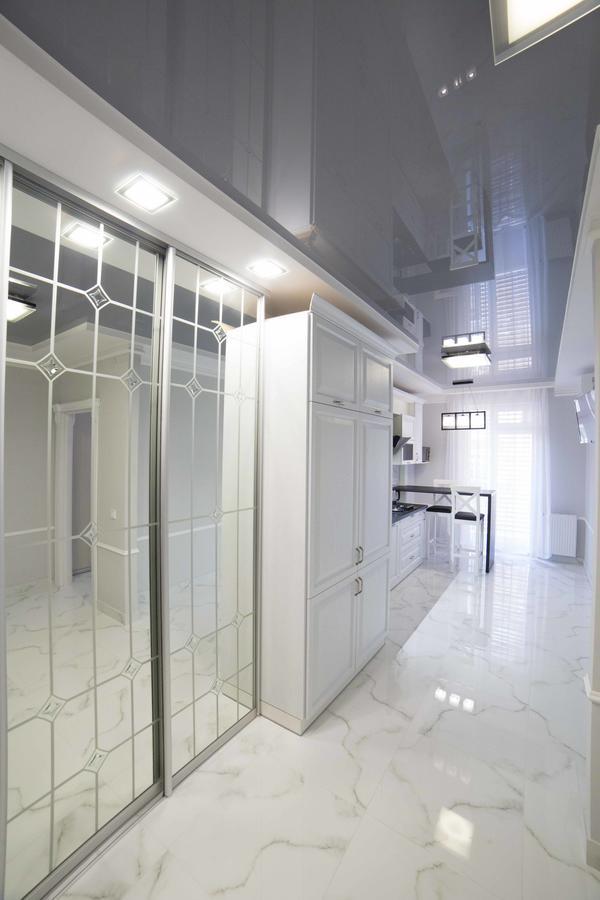 Leogrand Apartments On Kulisha 36 Lviv Ngoại thất bức ảnh