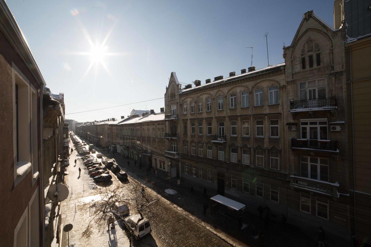 Leogrand Apartments On Kulisha 36 Lviv Ngoại thất bức ảnh